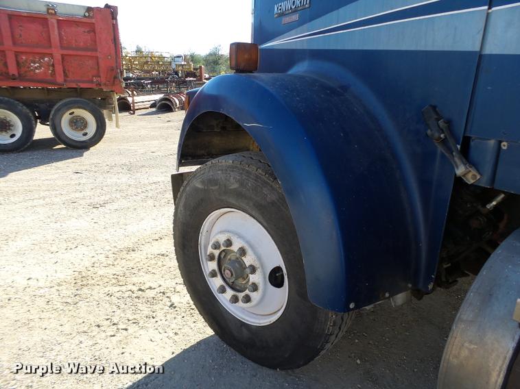 image for item K5581 1984 Kenworth dump truck