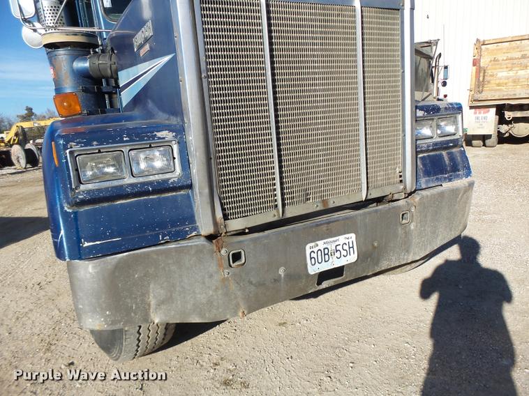 image for item K5581 1984 Kenworth dump truck