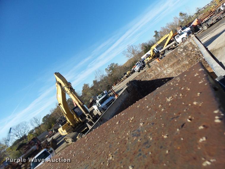 image for item K5581 1984 Kenworth dump truck