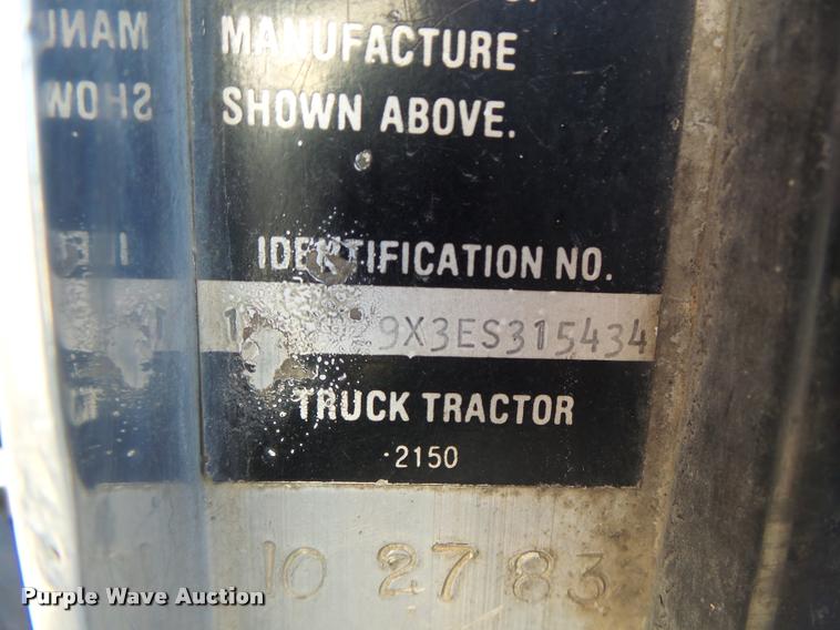 image for item K5581 1984 Kenworth dump truck