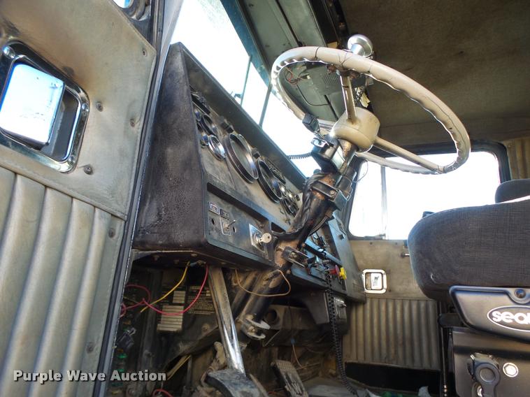 image for item K5581 1984 Kenworth dump truck