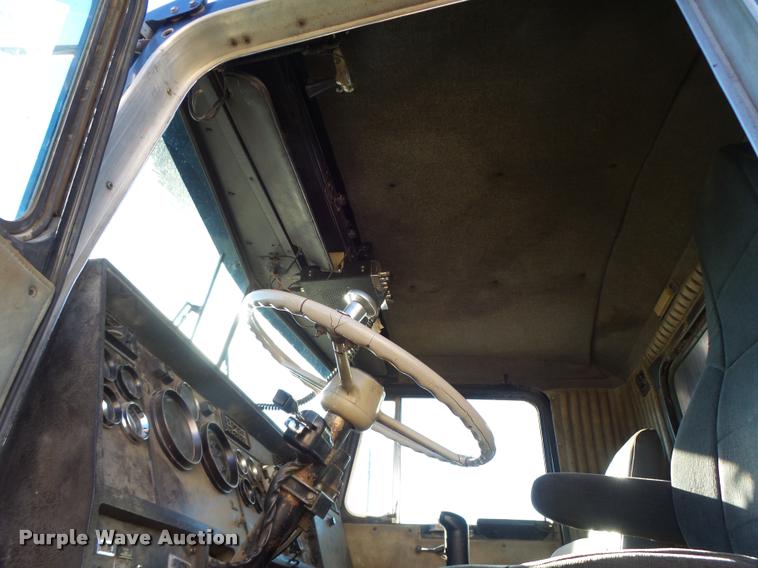 image for item K5581 1984 Kenworth dump truck