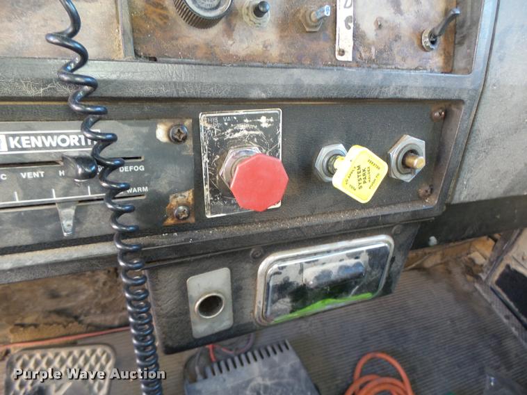 image for item K5581 1984 Kenworth dump truck