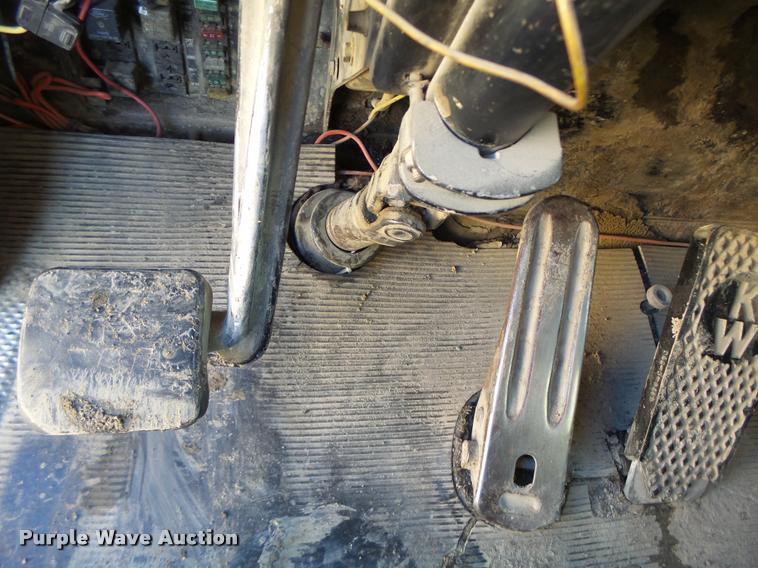 image for item K5581 1984 Kenworth dump truck