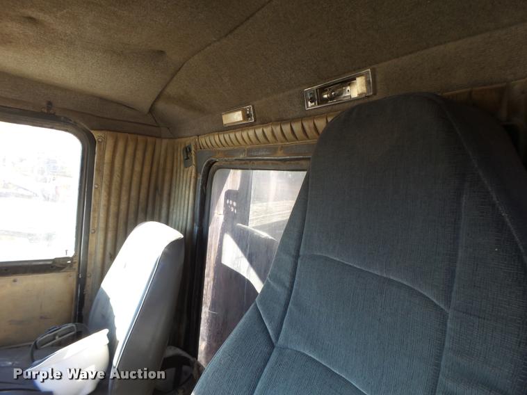 image for item K5581 1984 Kenworth dump truck