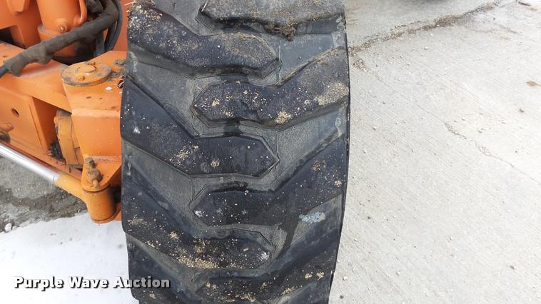 image for item K8017 2000 JLG 600A boom lift