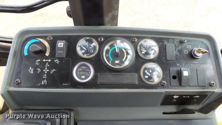 image for item K8057 1997 Caterpillar 426C backhoe