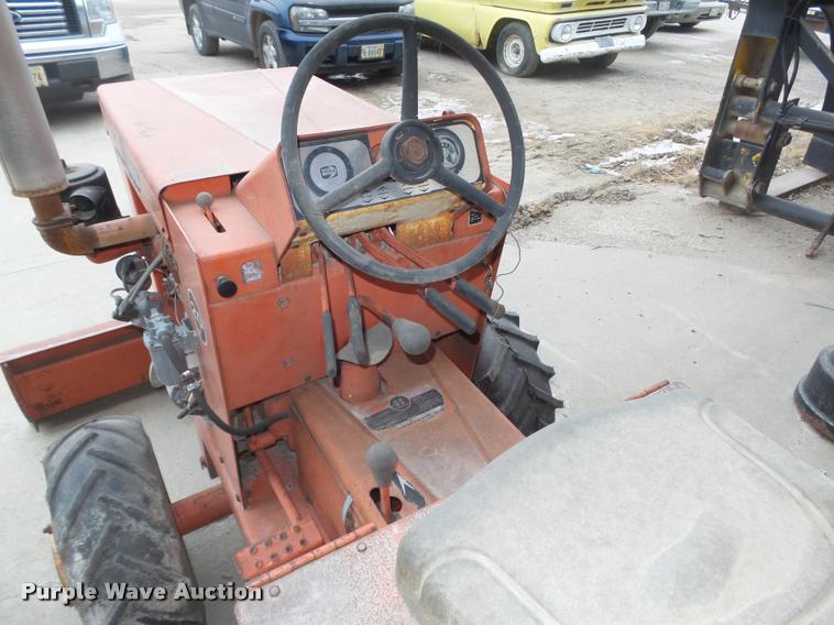 image for item L4195 Ditch Witch J20D trencher