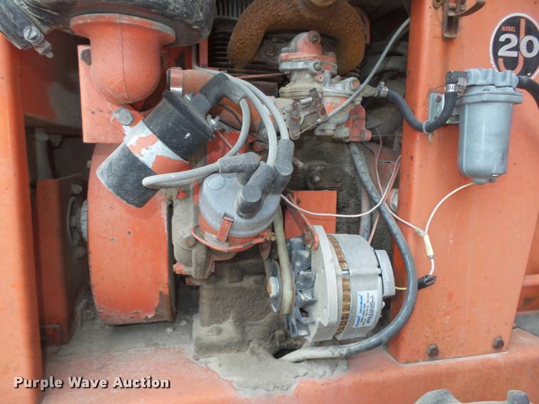 image for item L4195 Ditch Witch J20D trencher
