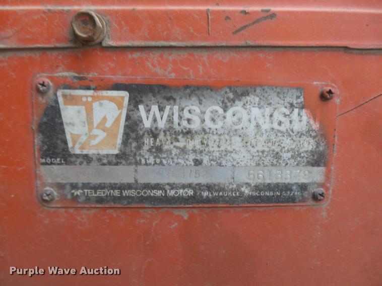 image for item L4195 Ditch Witch J20D trencher