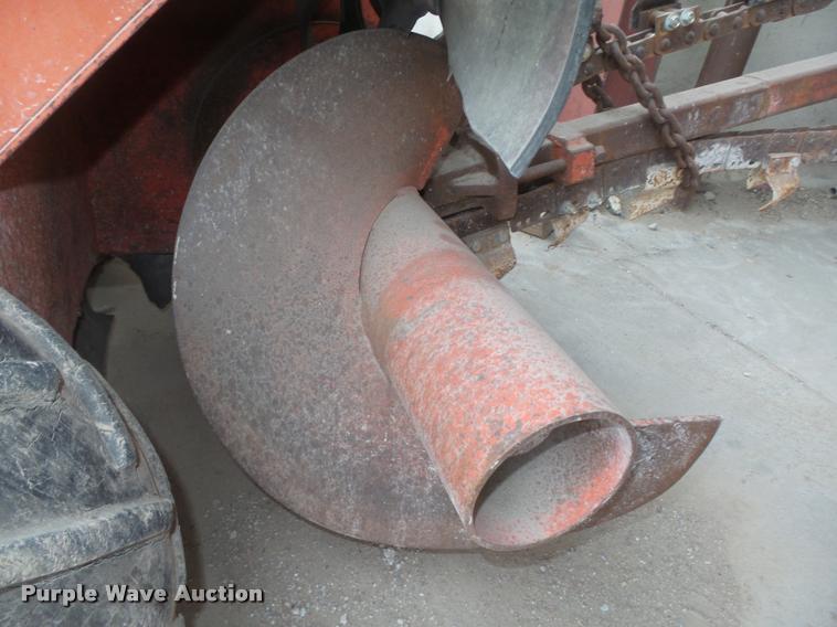 image for item L4195 Ditch Witch J20D trencher