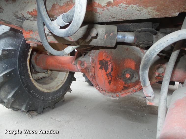 image for item L4195 Ditch Witch J20D trencher