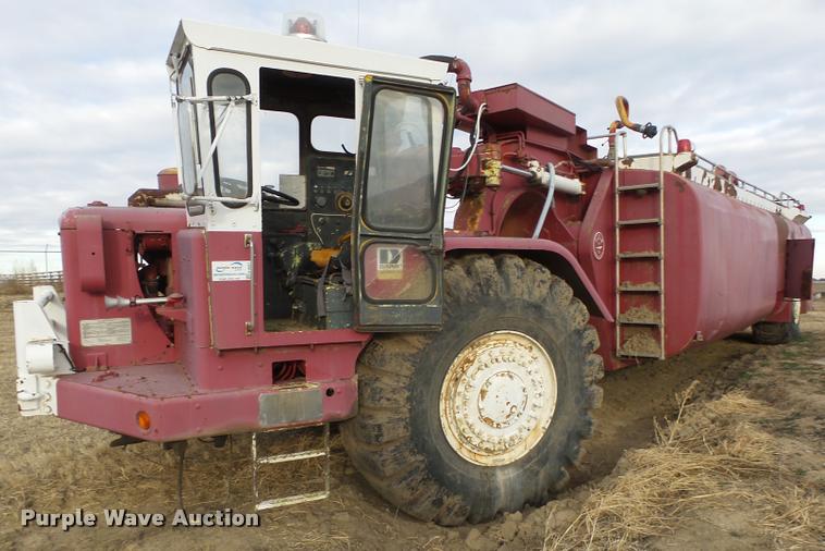 image for item L4209 1971 Caterpillar 627 Klein water wagon
