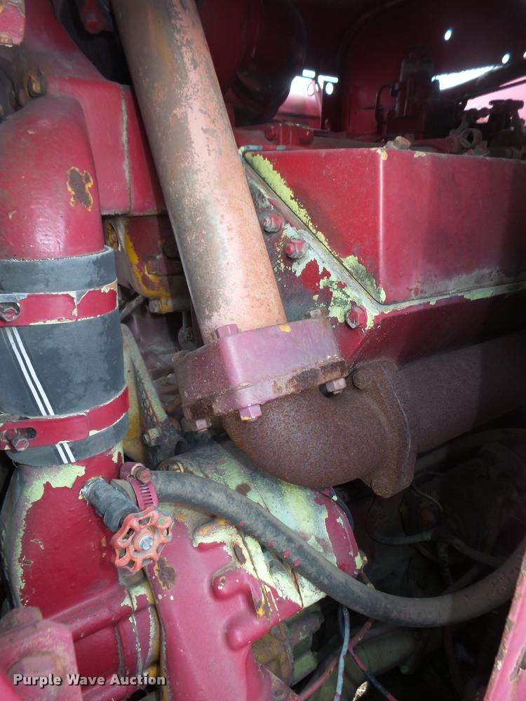 image for item L4209 1971 Caterpillar 627 Klein water wagon