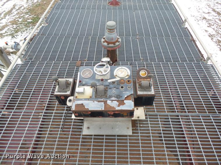 image for item L4209 1971 Caterpillar 627 Klein water wagon