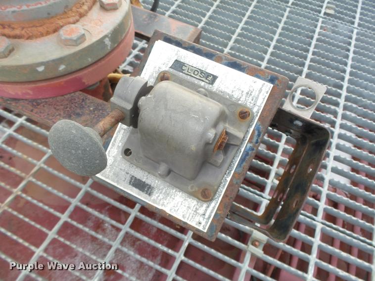 image for item L4209 1971 Caterpillar 627 Klein water wagon