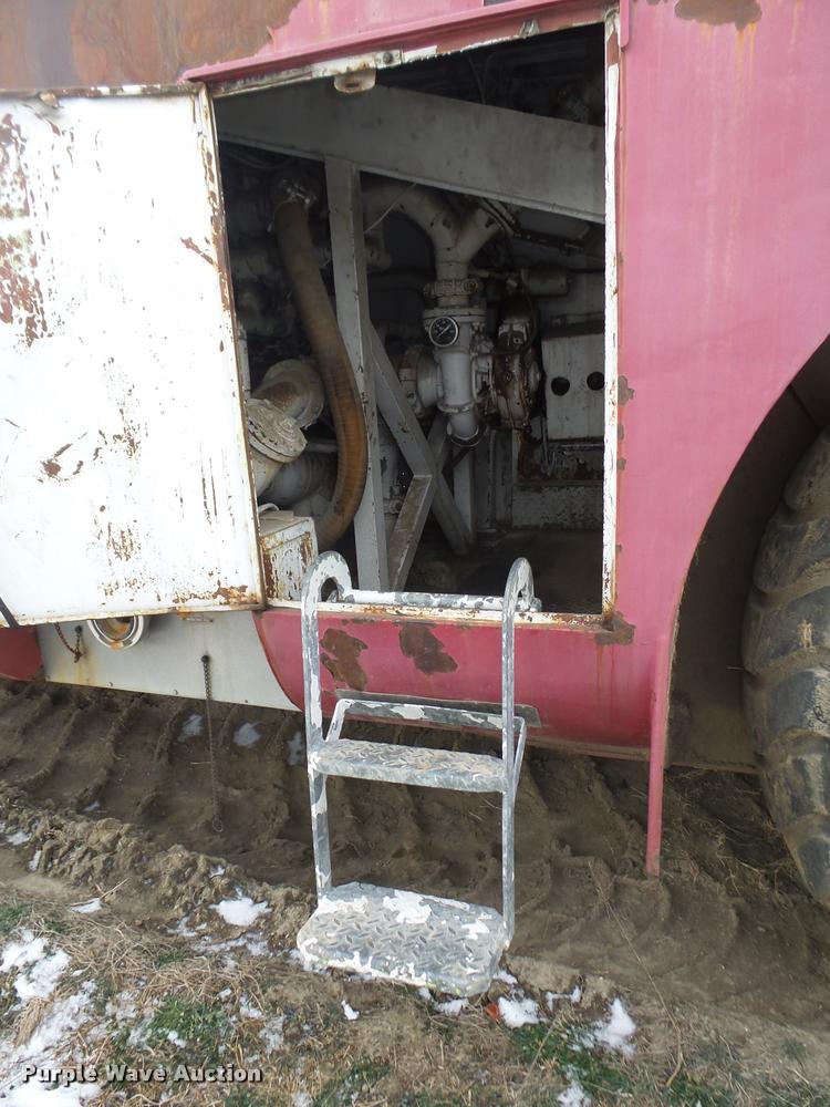 image for item L4209 1971 Caterpillar 627 Klein water wagon