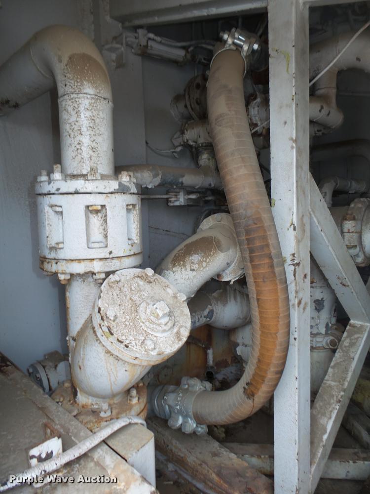 image for item L4209 1971 Caterpillar 627 Klein water wagon