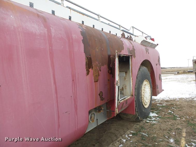image for item L4209 1971 Caterpillar 627 Klein water wagon