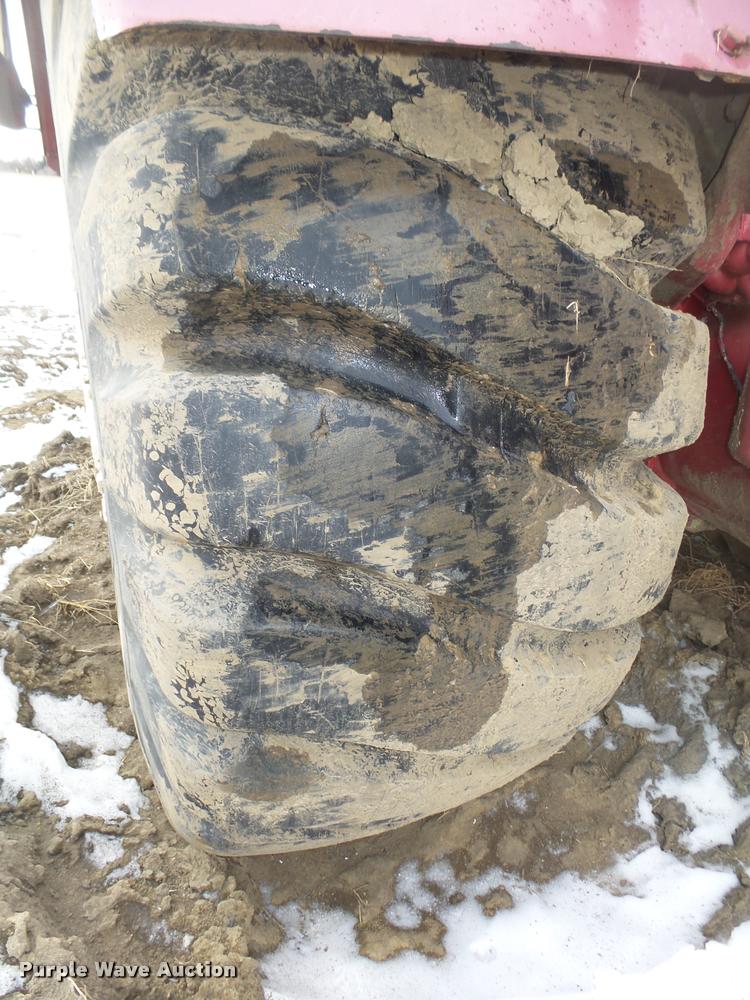 image for item L4209 1971 Caterpillar 627 Klein water wagon