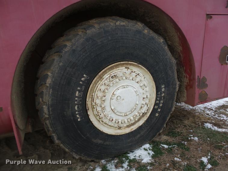 image for item L4209 1971 Caterpillar 627 Klein water wagon