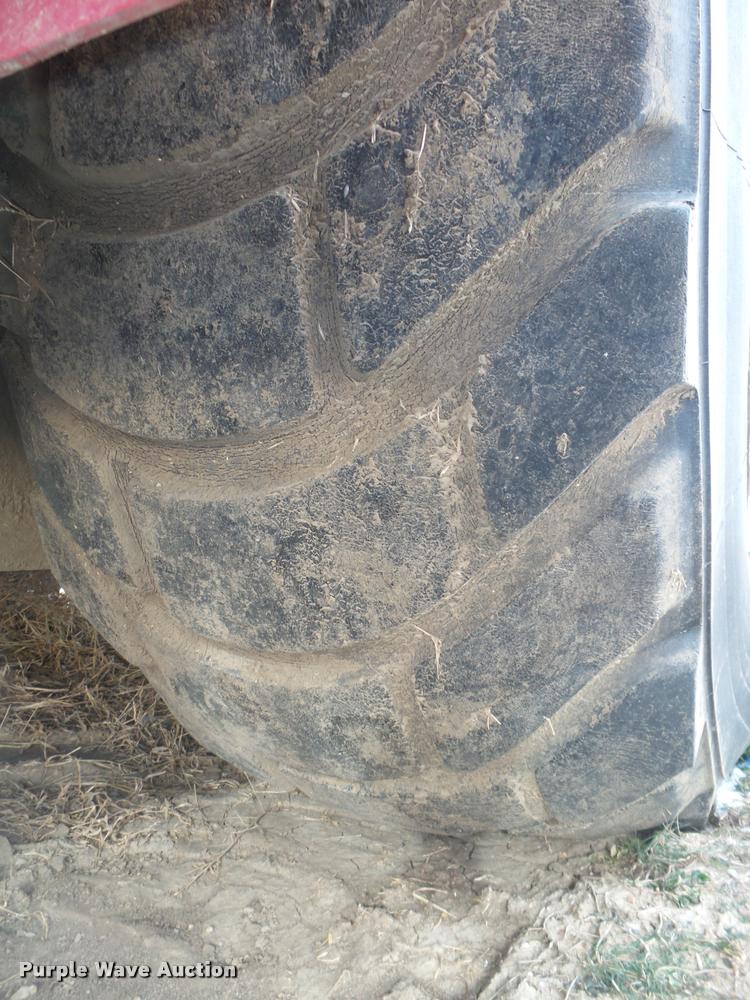 image for item L4209 1971 Caterpillar 627 Klein water wagon