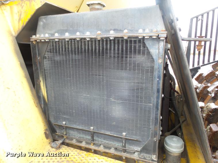 image for item L4210 2001 Hyster 612 single drum roller