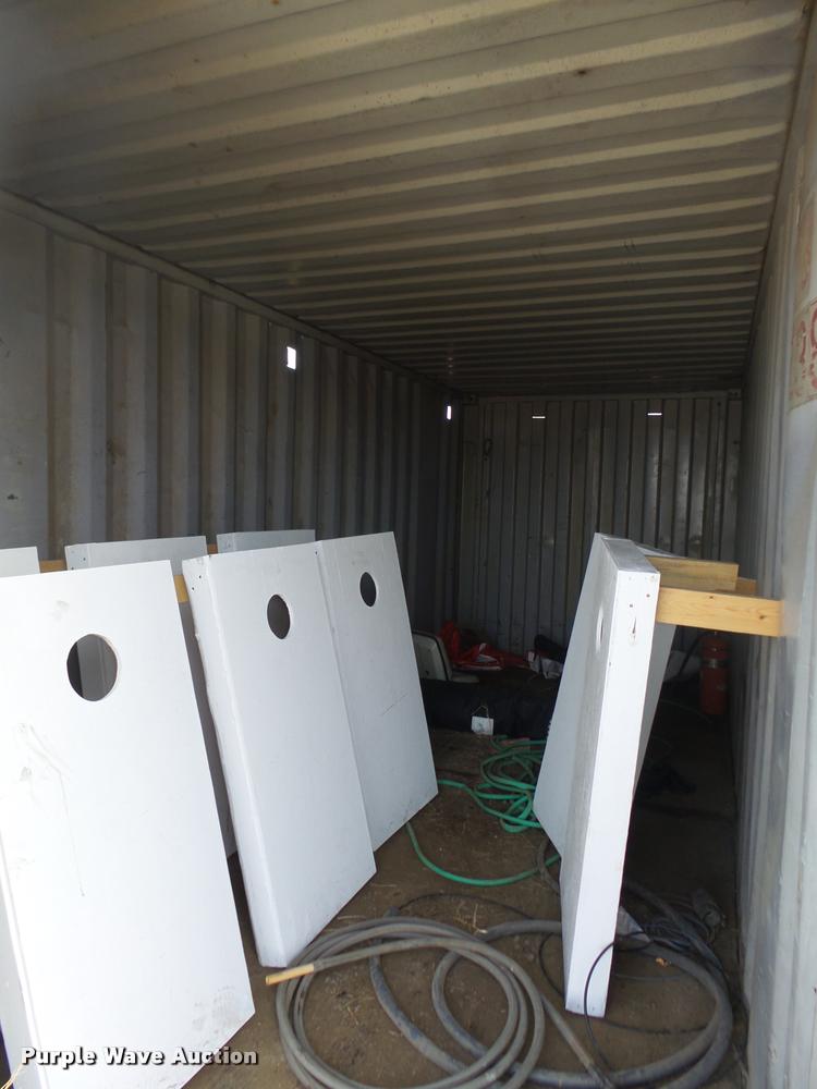 image for item L4217 1984 Jindo storage container