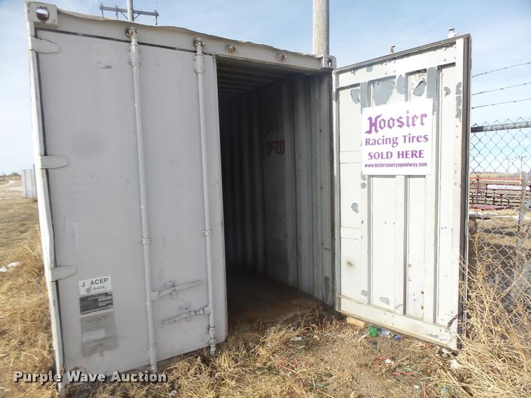 image for item L4218 1983 Tokyu Car Corp. storage container