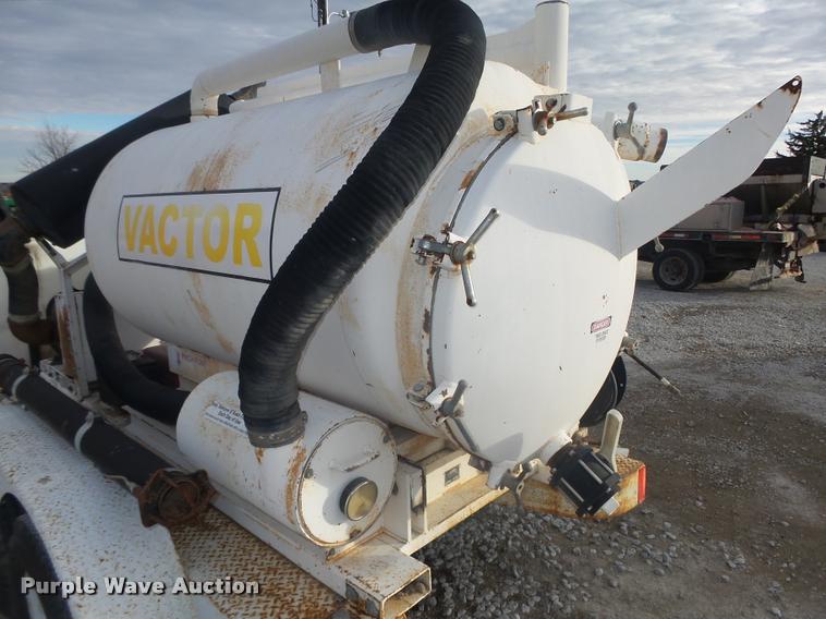 image for item L4225 2000 Vactor PV500DHO vacuum system