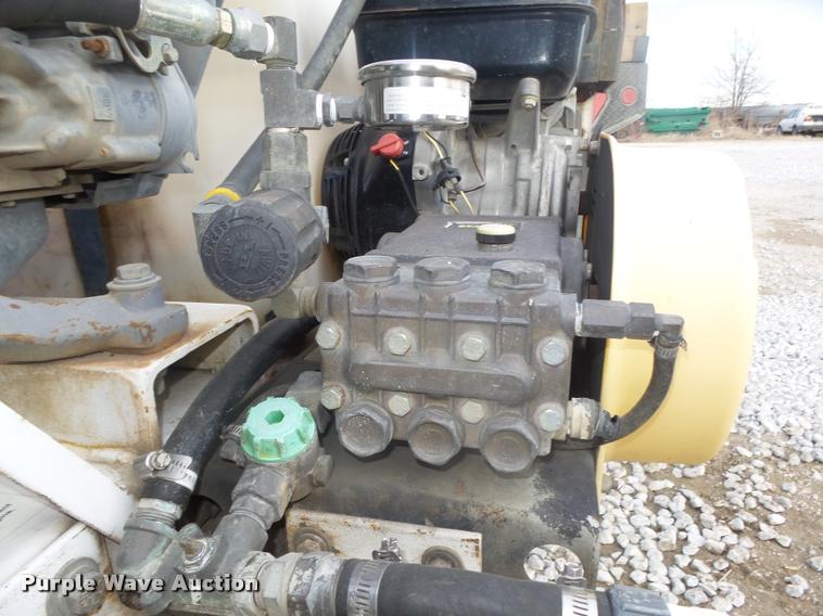 image for item L4225 2000 Vactor PV500DHO vacuum system