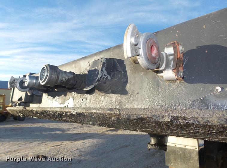 image for item L4226 1993 Landoll Easy-Hooker lowboy equipment trailer