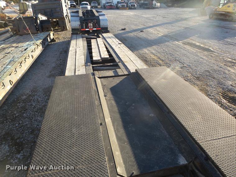 image for item L4226 1993 Landoll Easy-Hooker lowboy equipment trailer