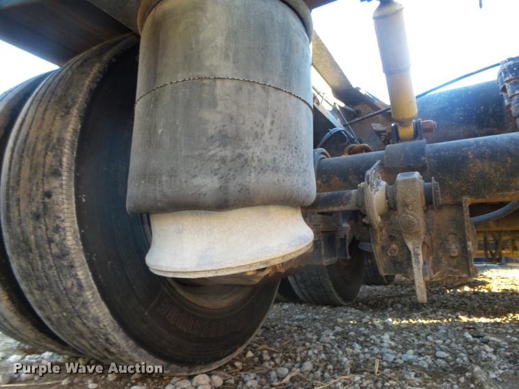 image for item L4226 1993 Landoll Easy-Hooker lowboy equipment trailer