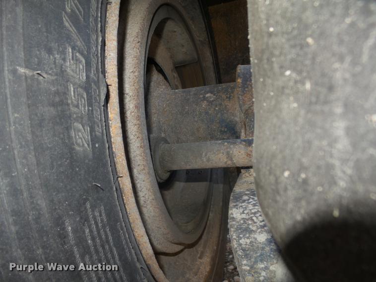 image for item L4226 1993 Landoll Easy-Hooker lowboy equipment trailer