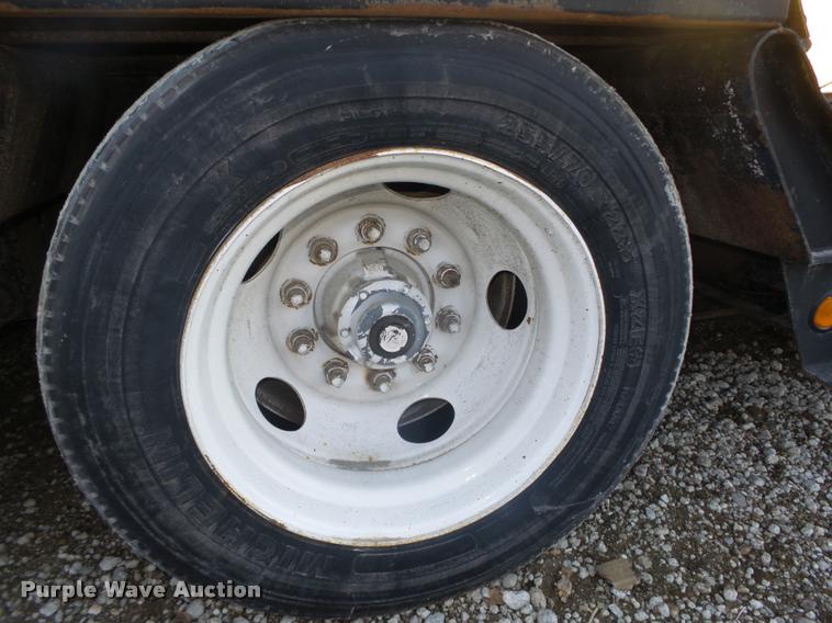 image for item L4226 1993 Landoll Easy-Hooker lowboy equipment trailer