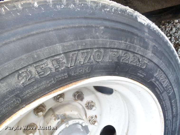 image for item L4226 1993 Landoll Easy-Hooker lowboy equipment trailer