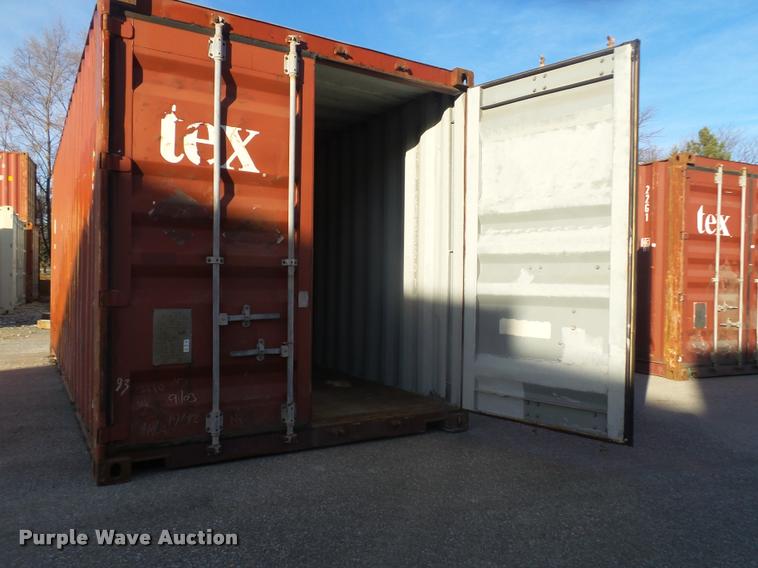 image for item L4227 2003 Tex storage container
