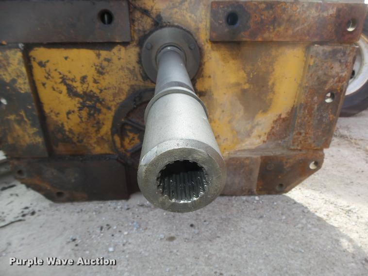 image for item L4232 Caterpillar winch