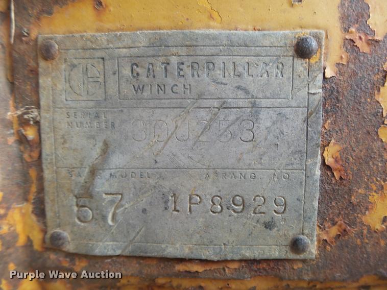 image for item L4232 Caterpillar winch