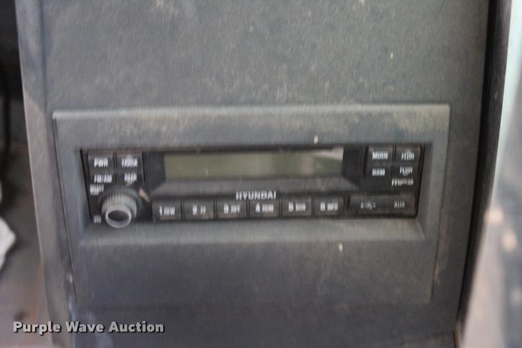 image for item L4943 2011 Hyundai Robex 210LC-9 excavator