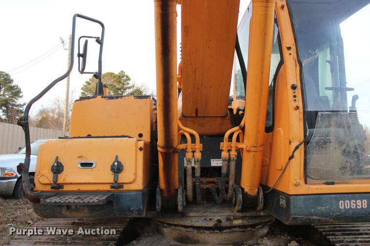 image for item L4943 2011 Hyundai Robex 210LC-9 excavator