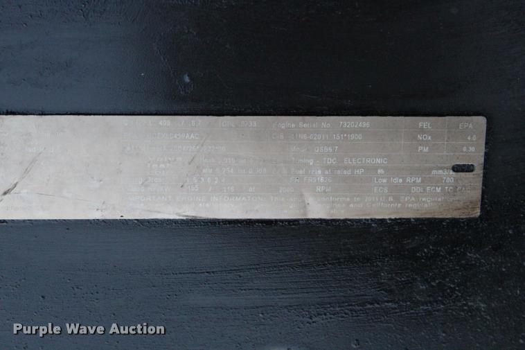 image for item L4943 2011 Hyundai Robex 210LC-9 excavator