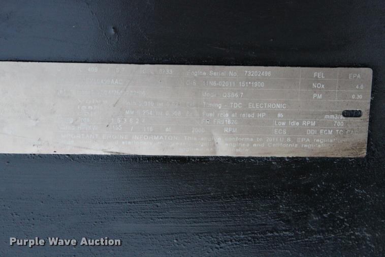 image for item L4943 2011 Hyundai Robex 210LC-9 excavator