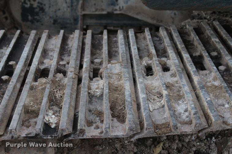 image for item L4943 2011 Hyundai Robex 210LC-9 excavator