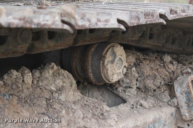 image for item L4943 2011 Hyundai Robex 210LC-9 excavator