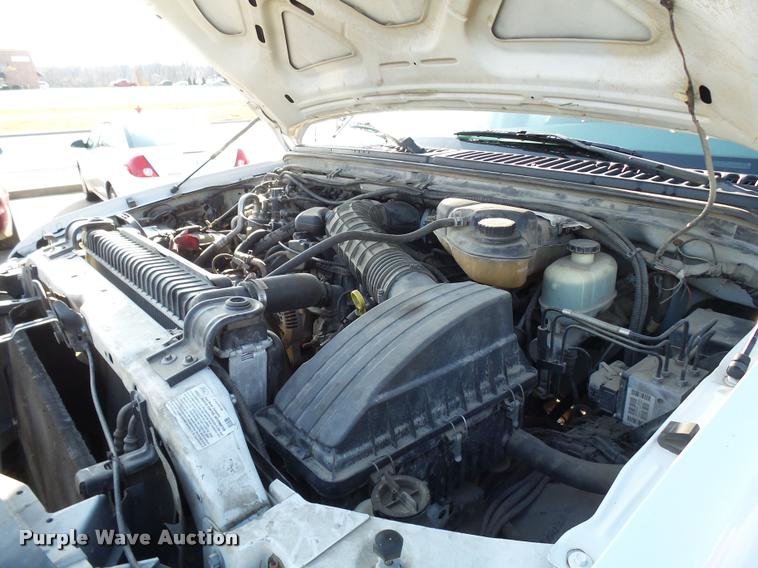 image for item L7193 2006 Ford F550 XL Crew Cab service truck