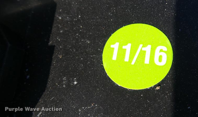 image for item L7193 2006 Ford F550 XL Crew Cab service truck