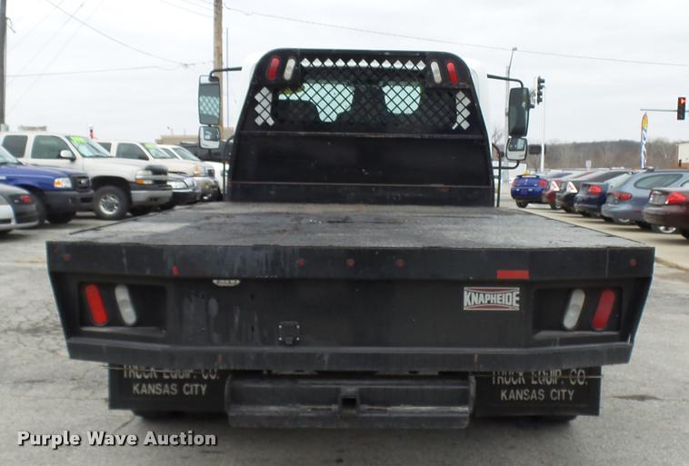 image for item L7202 2012 International TerraStar flatbed truck