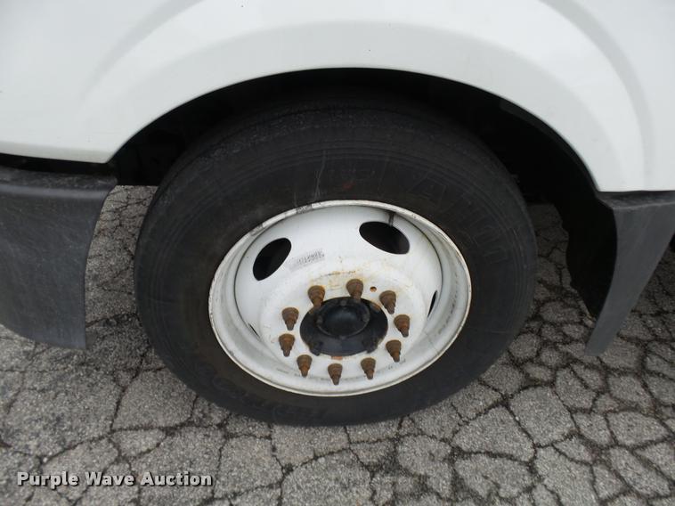 image for item L7202 2012 International TerraStar flatbed truck